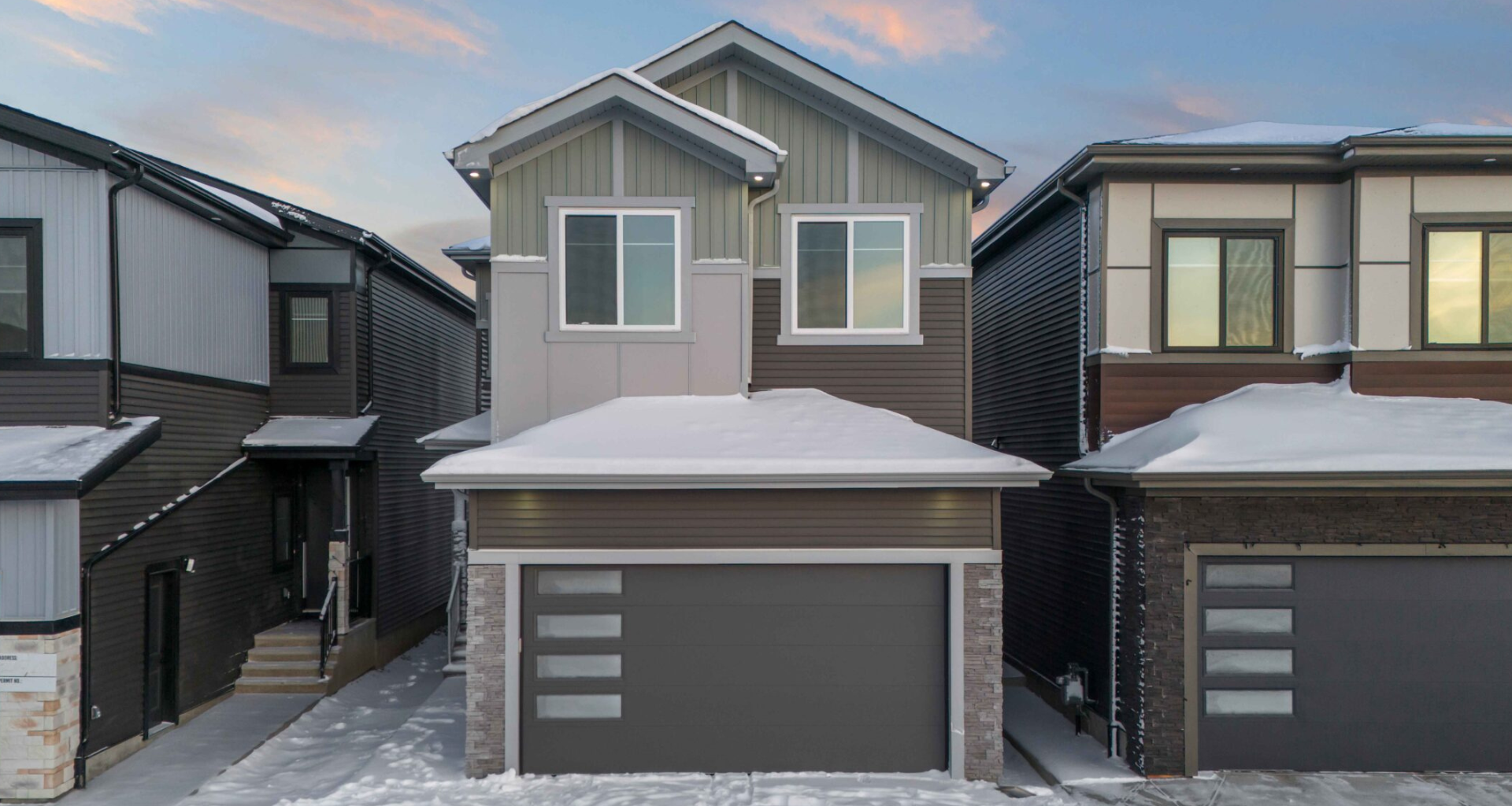 Custom luxury home builder Edmonton modern designs